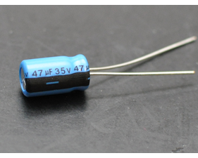 47uF 35V Electrolytic Capacitors - Pack of 10